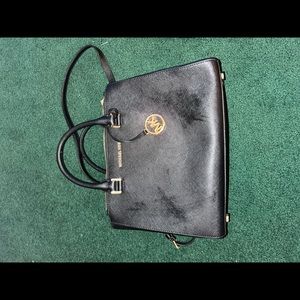 black cross body micheal kors never used